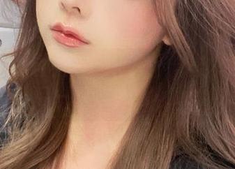 探索阿寨寨的无圣光图集：镂空作品展现另一种美学视角.txt