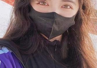 阿寨寨ninja图集精选：感受吊带袜1.0下的独特魅力.txt