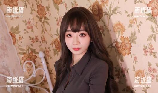 陌陌咕咕咕 陌陌咕咕咕黑暗护士图包精选:一场视觉与心理的双重游戏.txt