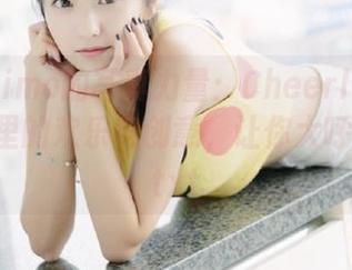 霜月shimo的写真力量：Cheerleader私房照里的欢乐与创意，让你大呼过瘾！.txt