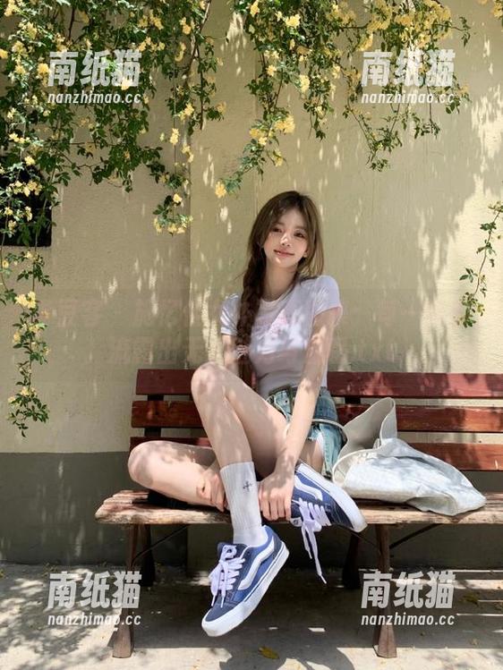 青豆客-施忆佳 青豆客 - 施忆佳女仆写真图集:每一帧都流露出无限魅力与温暖.txt