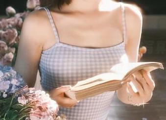 青豆客 – 高清赵小米Kitty女孩写真合集，带你走进她的梦幻世界.txt