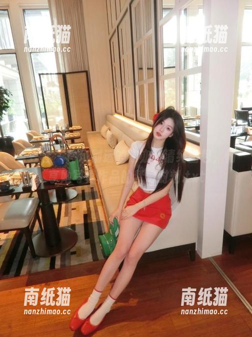青豆客-陈亦菲 青豆客 - 玲珑剔透的陈亦菲清纯图包,畅享她写真作品的梦幻时刻.txt
