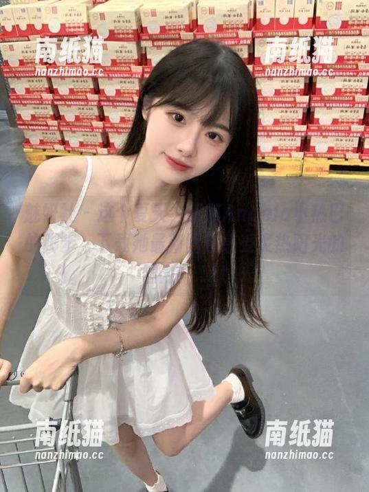 魅妍社-Angela小热巴 魅妍社 - 这个夏天,跟随Angela小热巴的脚步,下载她最新图包感受炙热阳光的魅力!.txt