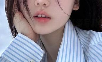 魅妍社 – 沈佳熹的水手服高清写真集：甜美造型，捕捉每一个动人瞬间.txt