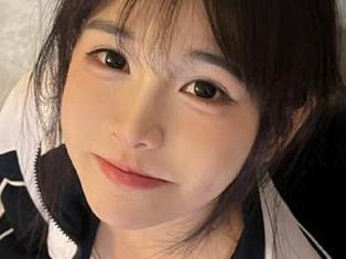 微密圈 – 最新写真花絮：黎允熙baby的jk红裙背后故事大揭秘！.txt