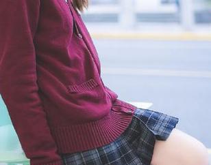 微密圈 – 超级萌的黎允熙baby水手服高清壁纸，快来把你的桌面打扮得漂漂亮亮！.txt