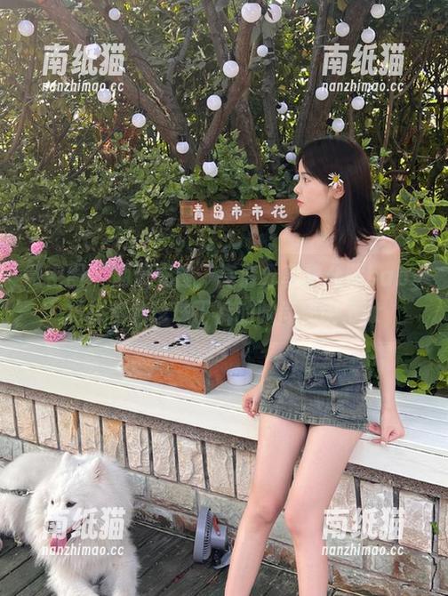 黎允熙baby 微密圈 - 潮流先锋:高清分享黎允熙baby巧搭紫色珍珠丁裤的时尚秘诀.txt